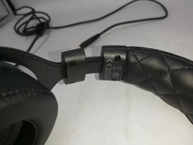 sluchawki-gamingowe-corsair-hs50-stereo-gaming-headset-czarne-kolor-249512-1647413