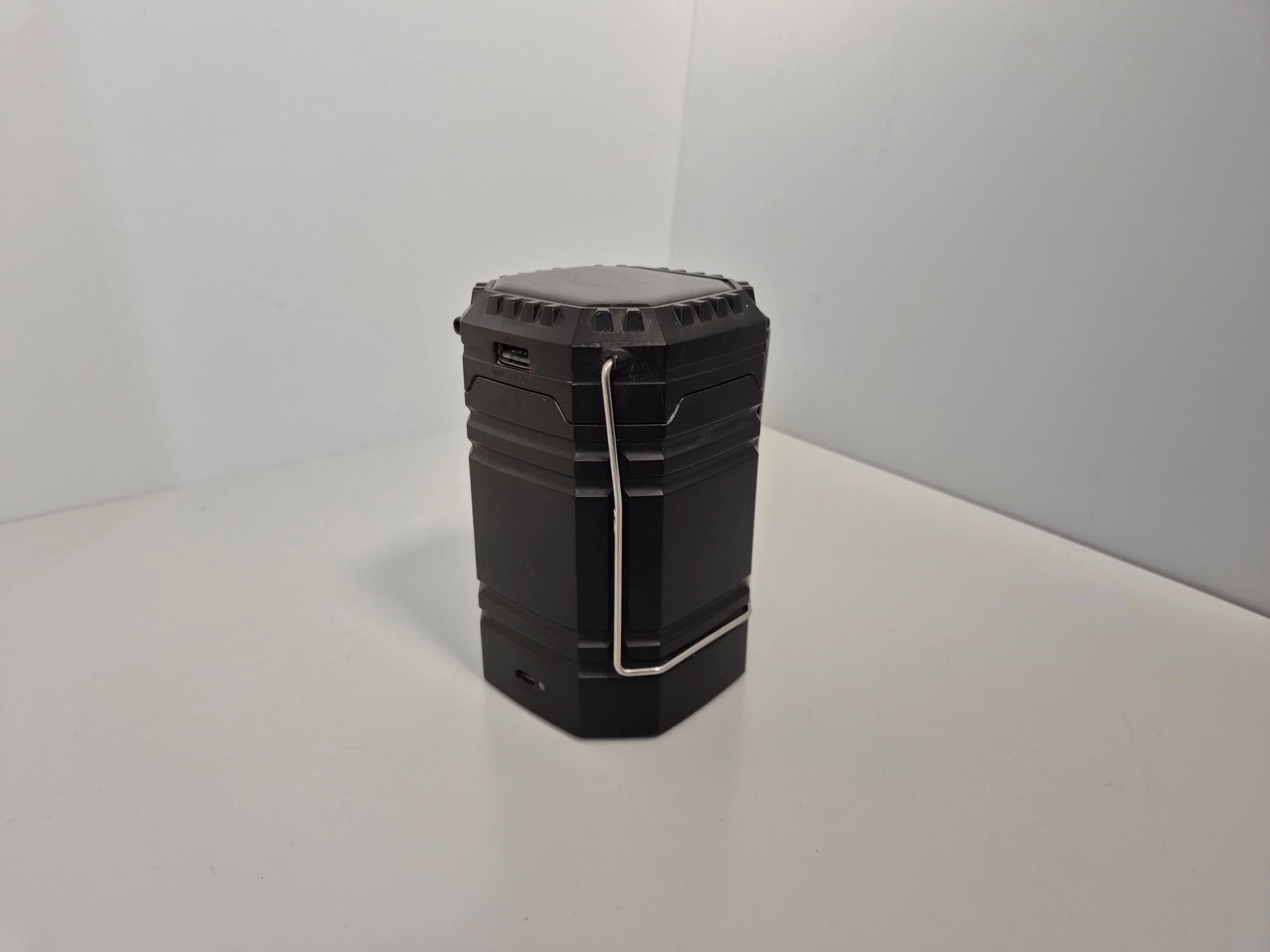 lampka-kempingowa-solarna-turystyczna-dynamo-stan-11323-2