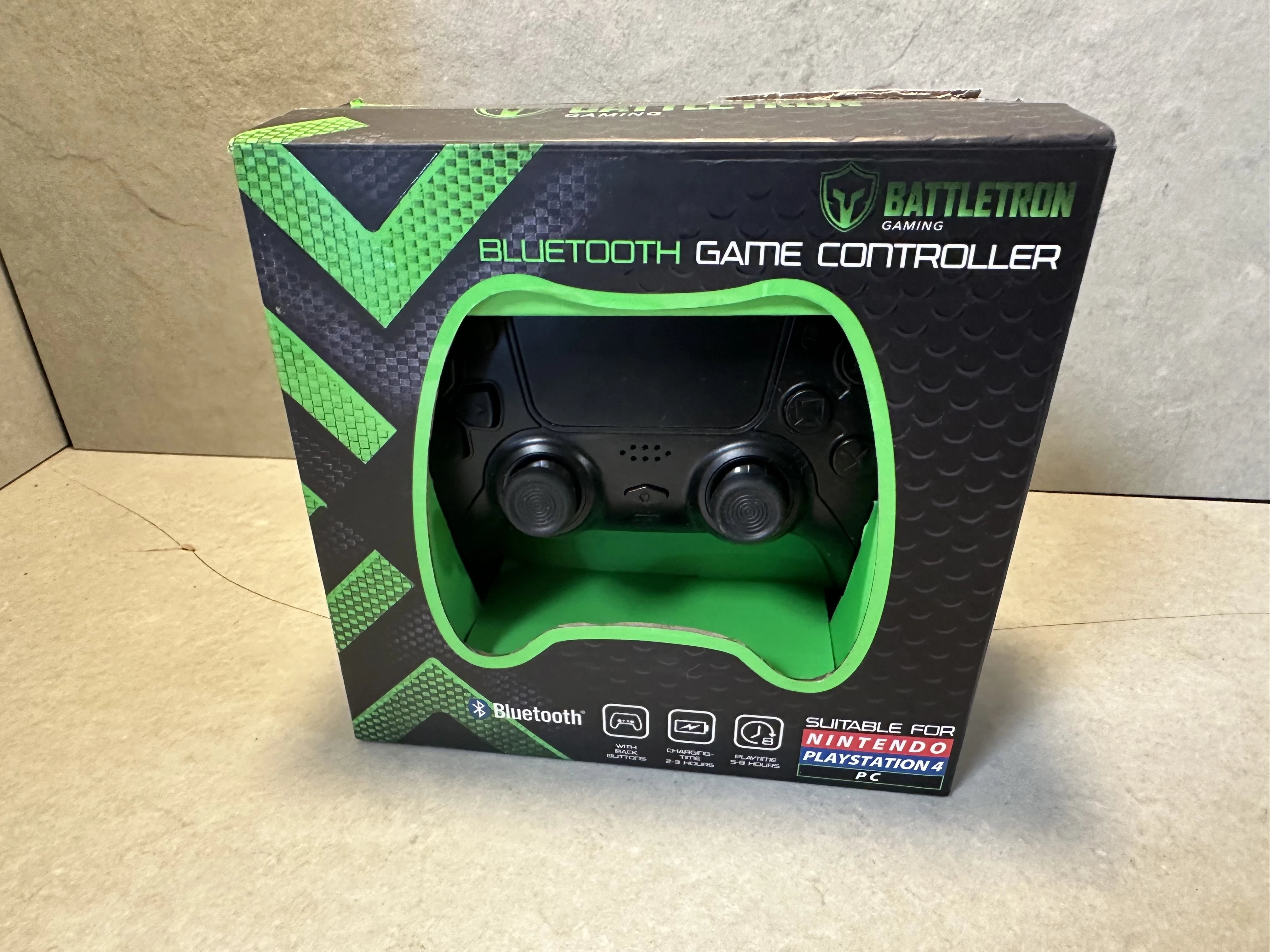 pad-battletron-czarny-pudelko-osiedle-niepodleglosci-1-krakow