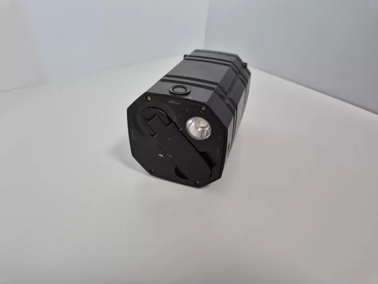 lampka-kempingowa-solarna-turystyczna-dynamo-ean-gtin-5906708442621