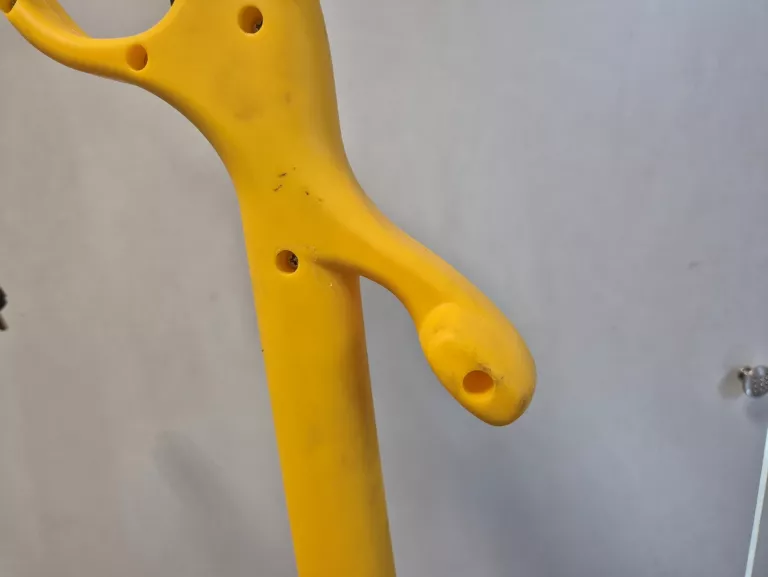 lider-kosa-lekka-podkaszarka-elektryczna-zylkowa-do-trawy-250w-ypz250-ean-gtin-6911305514274