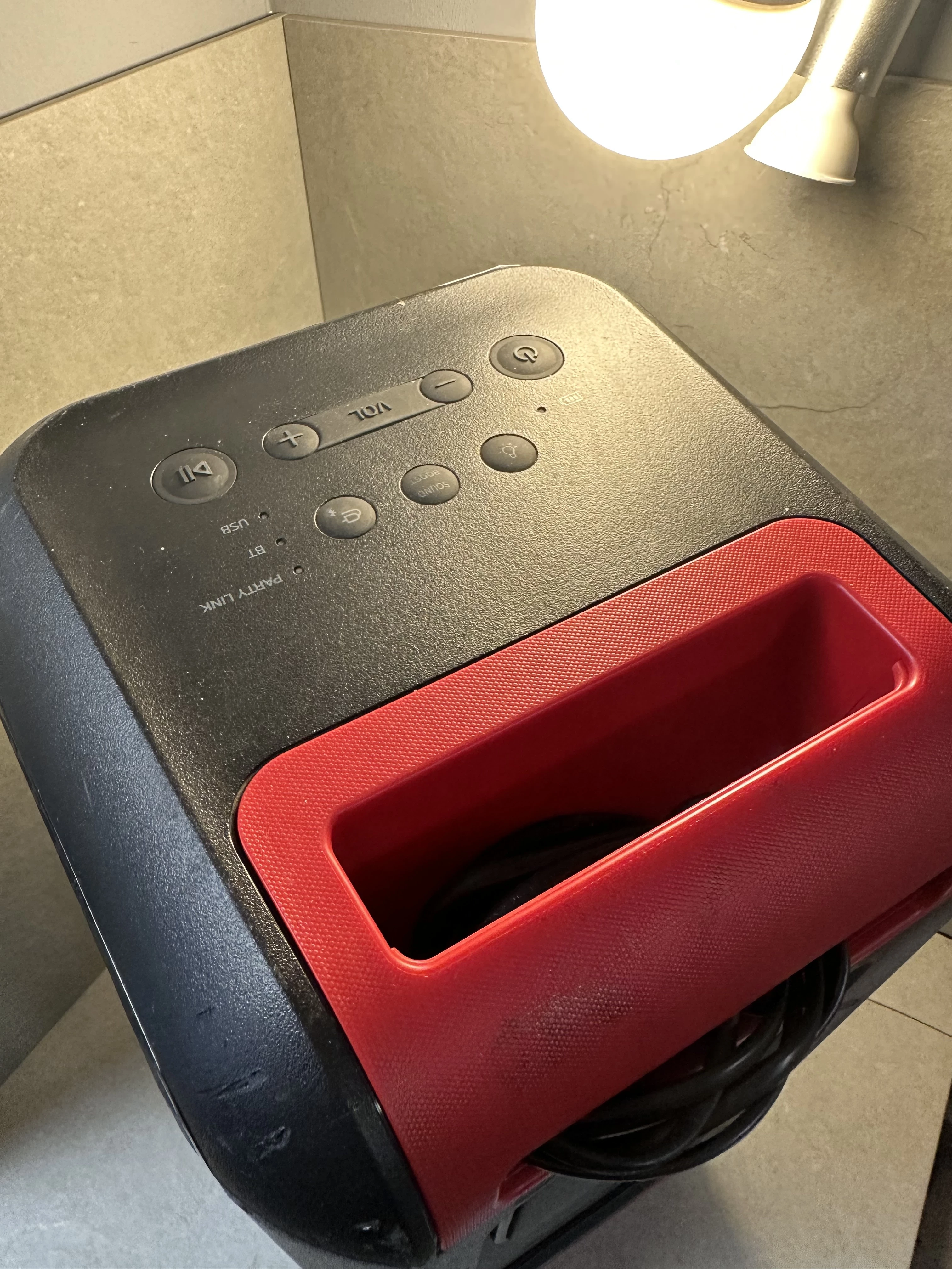 glosnik-lg-xboom-xl5s-kab-stan-11323-2