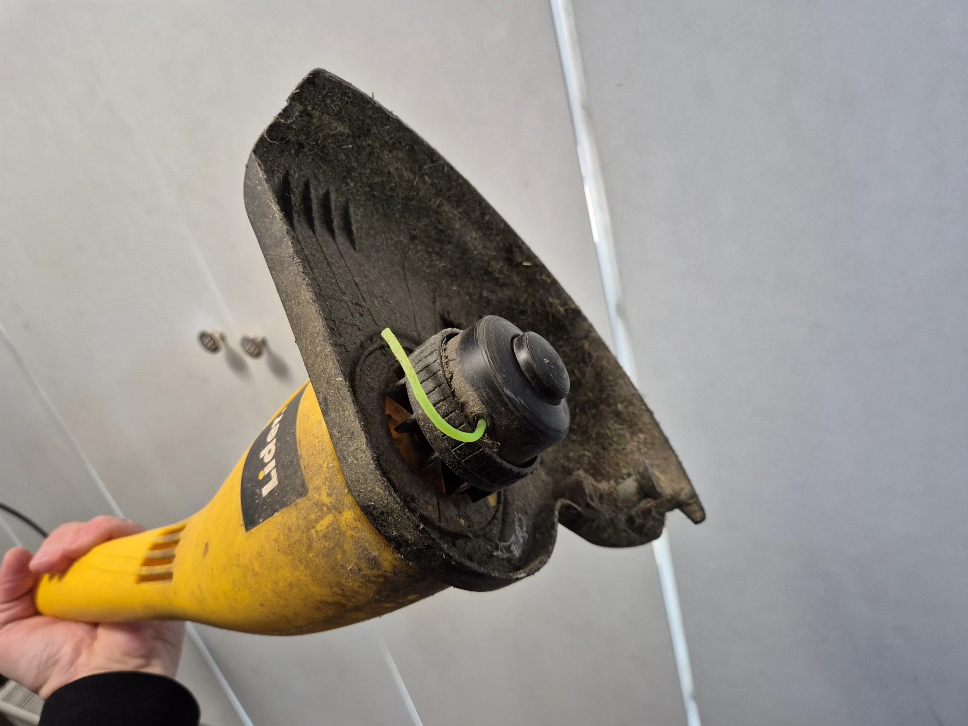 lider-kosa-lekka-podkaszarka-elektryczna-zylkowa-do-trawy-250w-ypz250-marka-248811-1072824