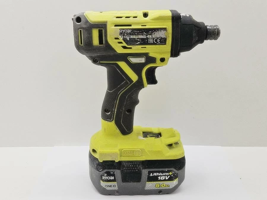 zakretarka-udarowa-ryobi-r18id2-0-18-vakumualtor-50ah-maksymalna-srednica-srub-204653-221317