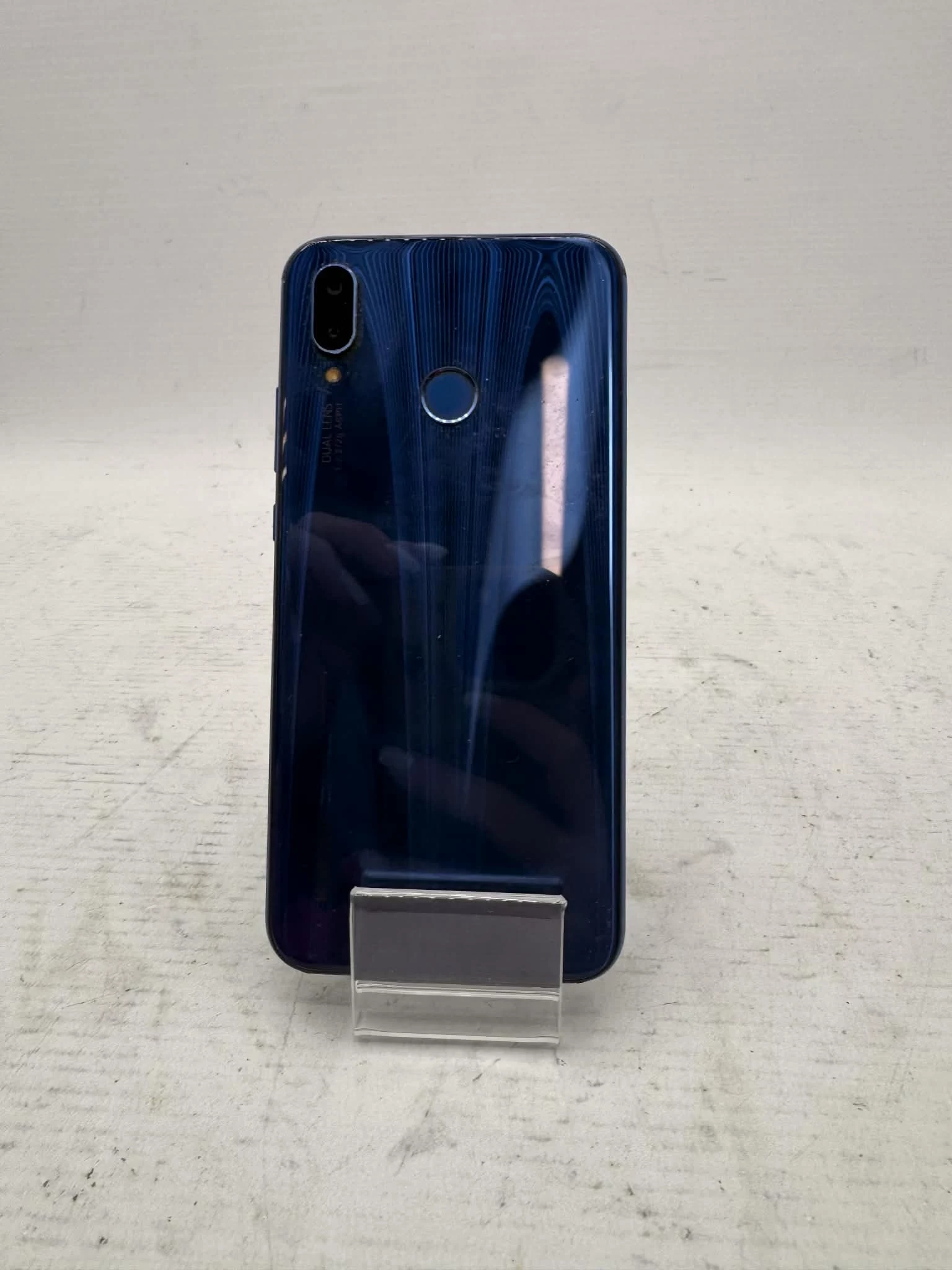 telefon-huawei-p20-lite-stan-11323-2