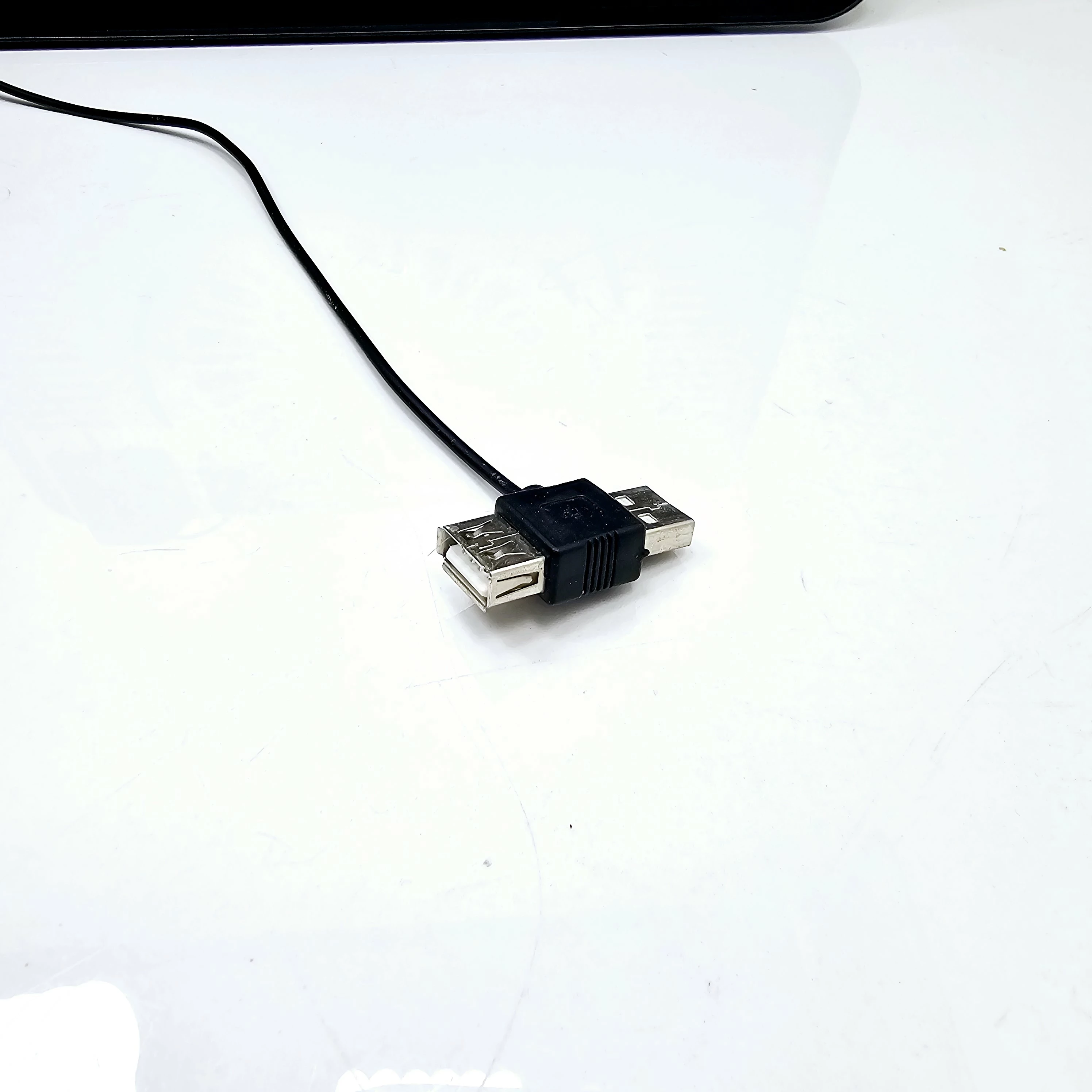 podstawka-chlodzaca-pod-laptop-trust-stan-11323-2