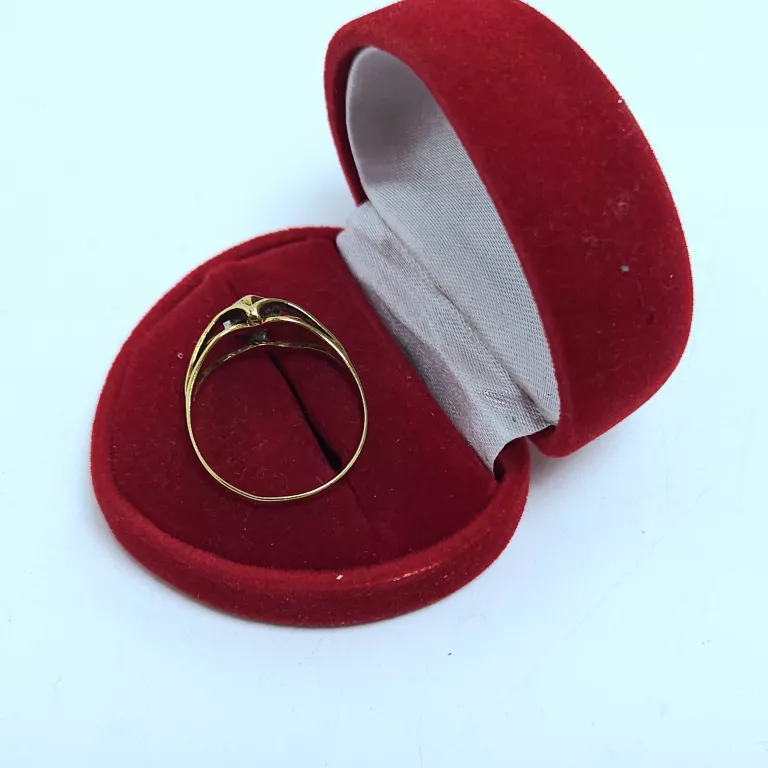 delikatny-zloty-pierscionek-p585-r19-215-g-material-15835-2