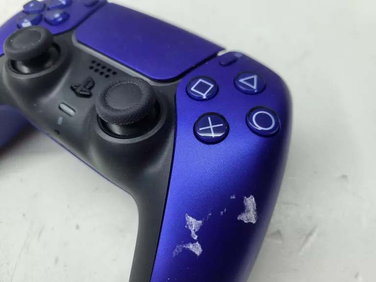 pad-do-konsoli-ps5-marka-248811-1940277