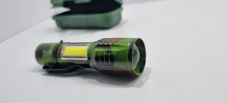 latarka-mala-na-ladowarke-stan-11323-2