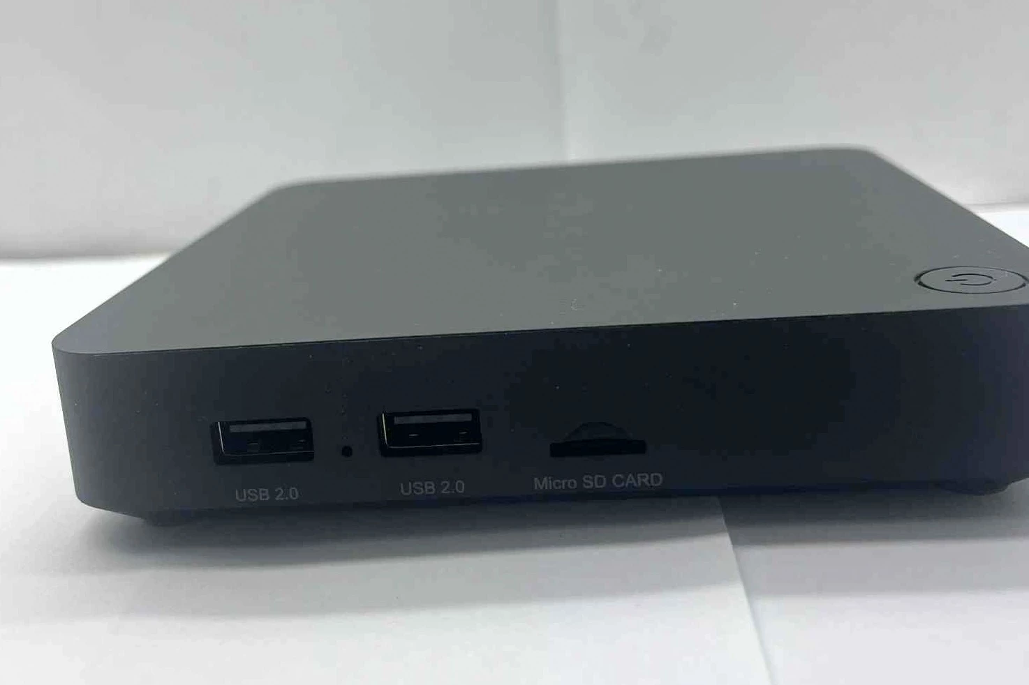 dekoder-tv-smart-4k-dv8988-model-dv8988