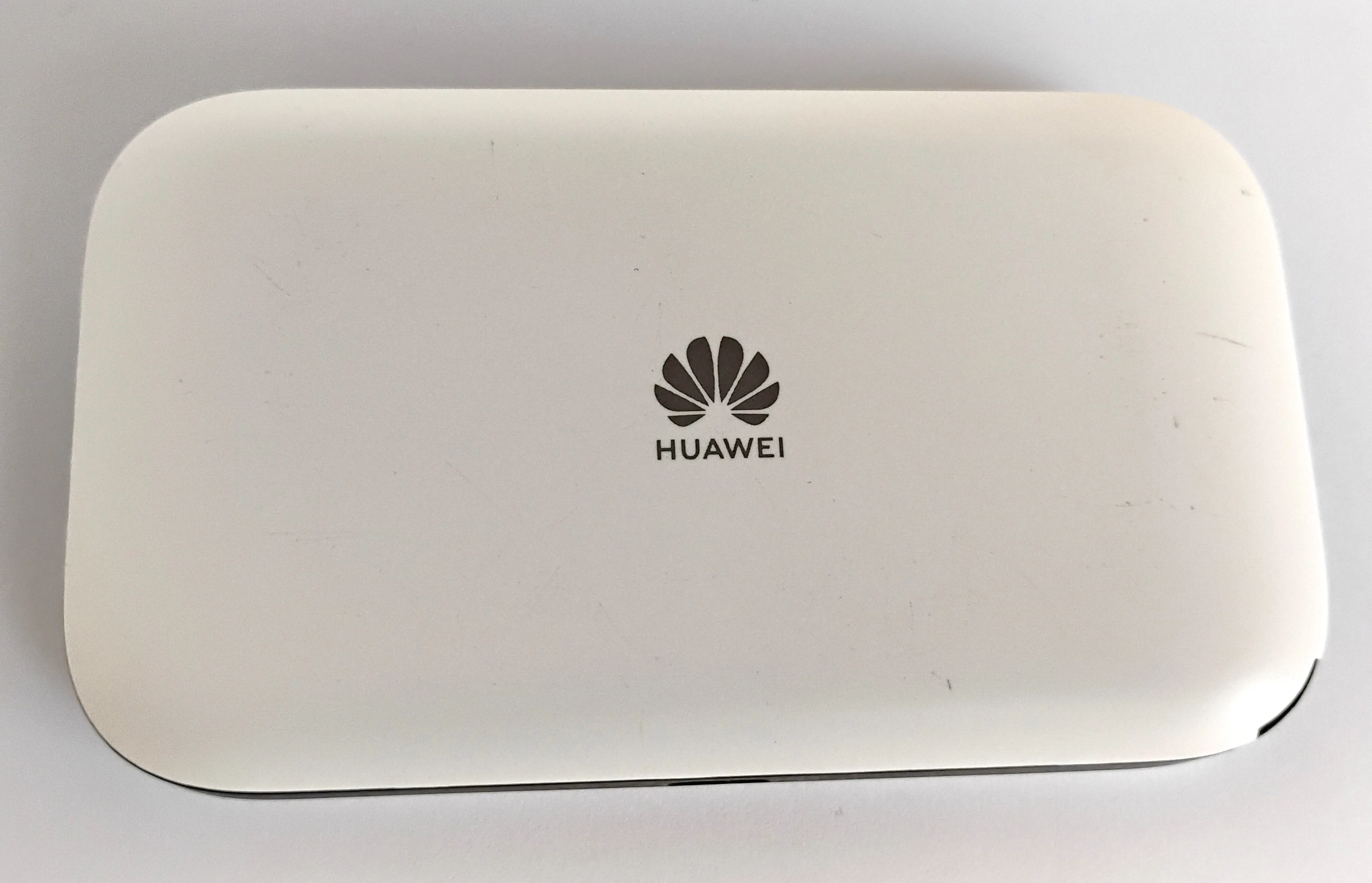 router-mobilny-huawei-e5576-320-4g-lte-pudelko-model-e5576-320