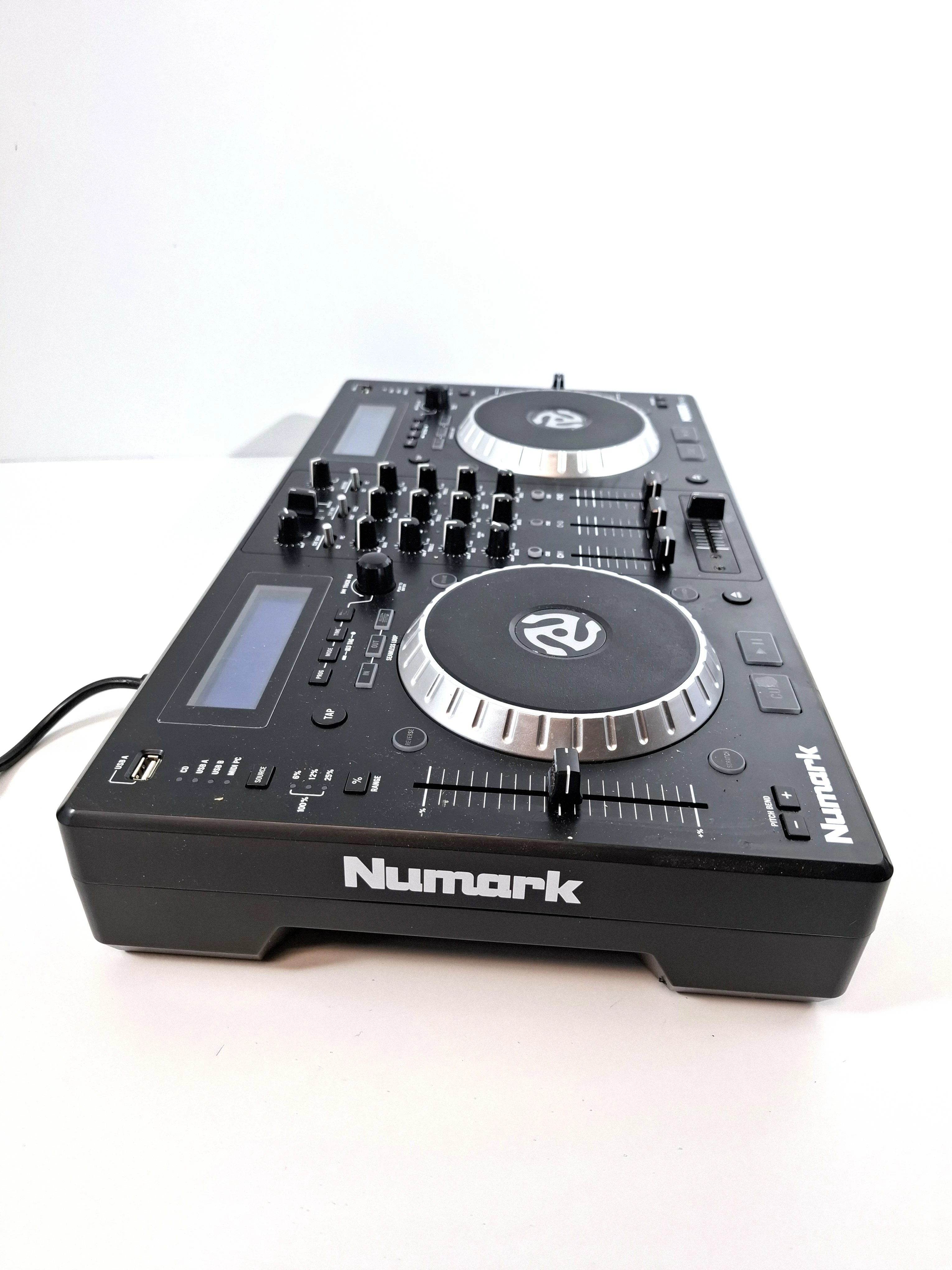 mikser-kontroler-dj-numark-mixdeck-komplet-ean-gtin-676762192415