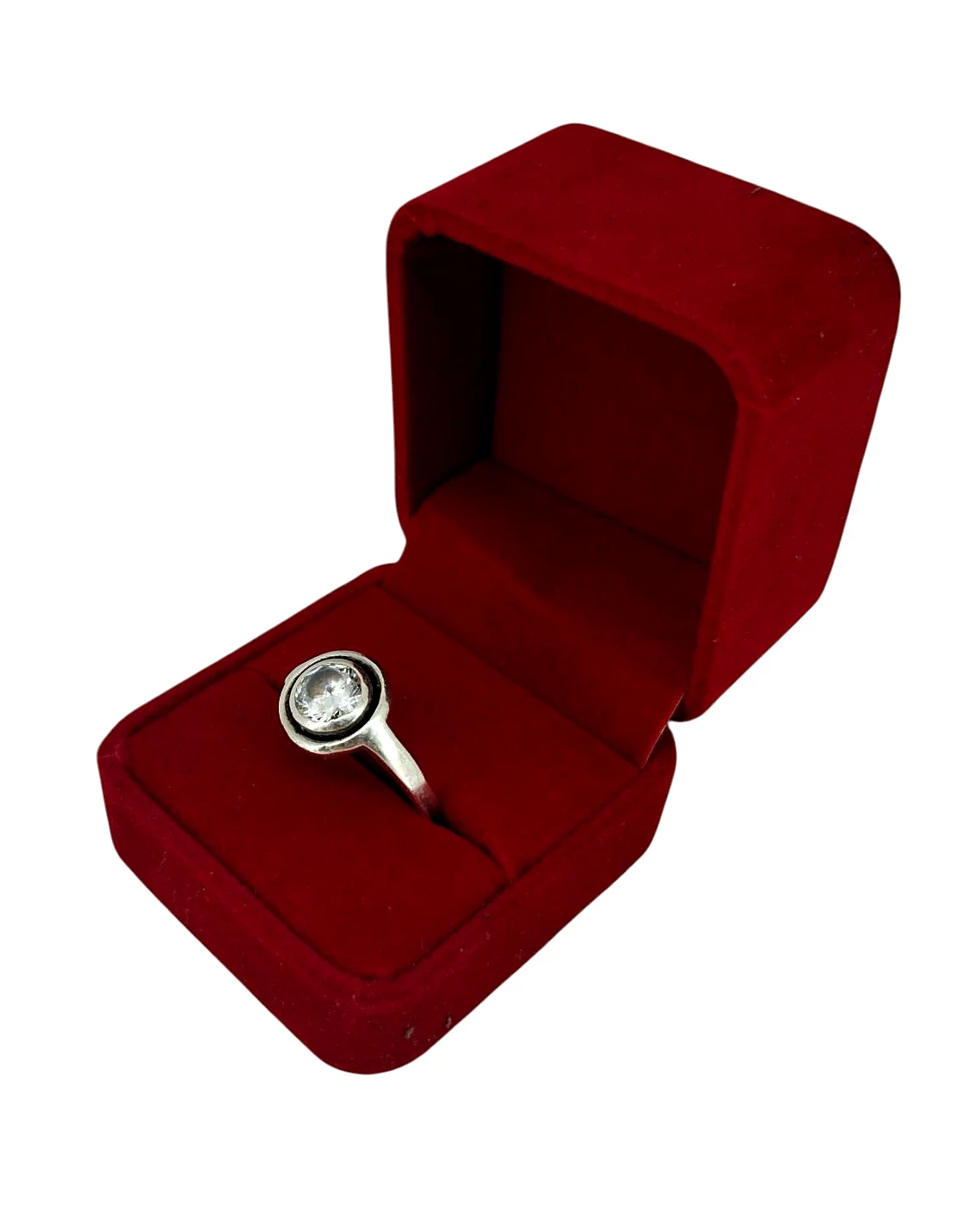 srebrny-pierscionek-515g-r22-material-15835-4