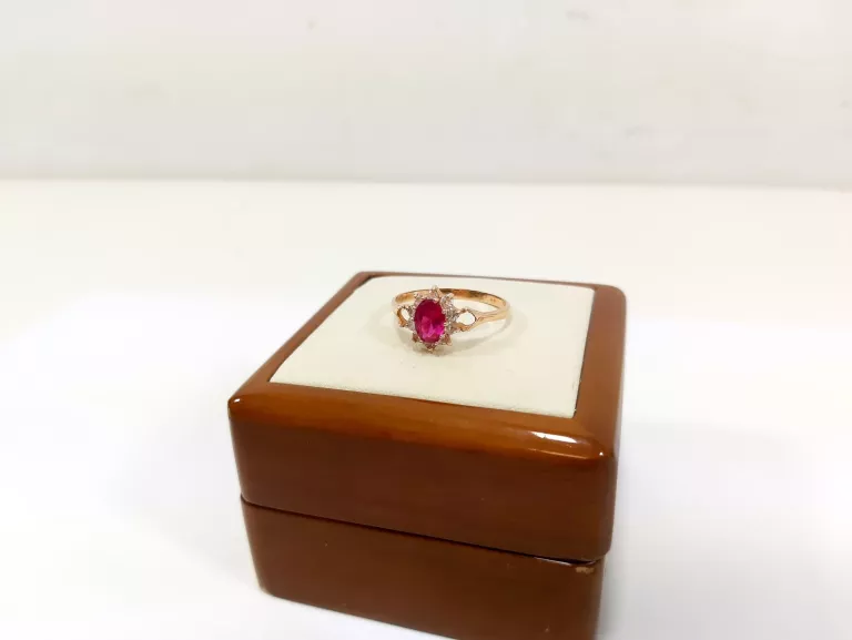 idealny-zloty-pierscionek-proby-585-rozmiar-20-kamienie-221-128