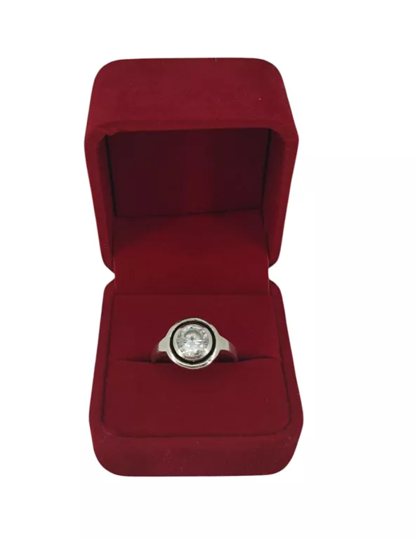 srebrny-pierscionek-515g-r22-kamien-17088-4194304