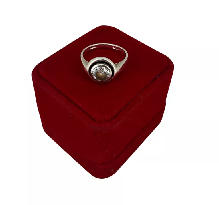 srebrny-pierscionek-515g-r22-stan-11323-2