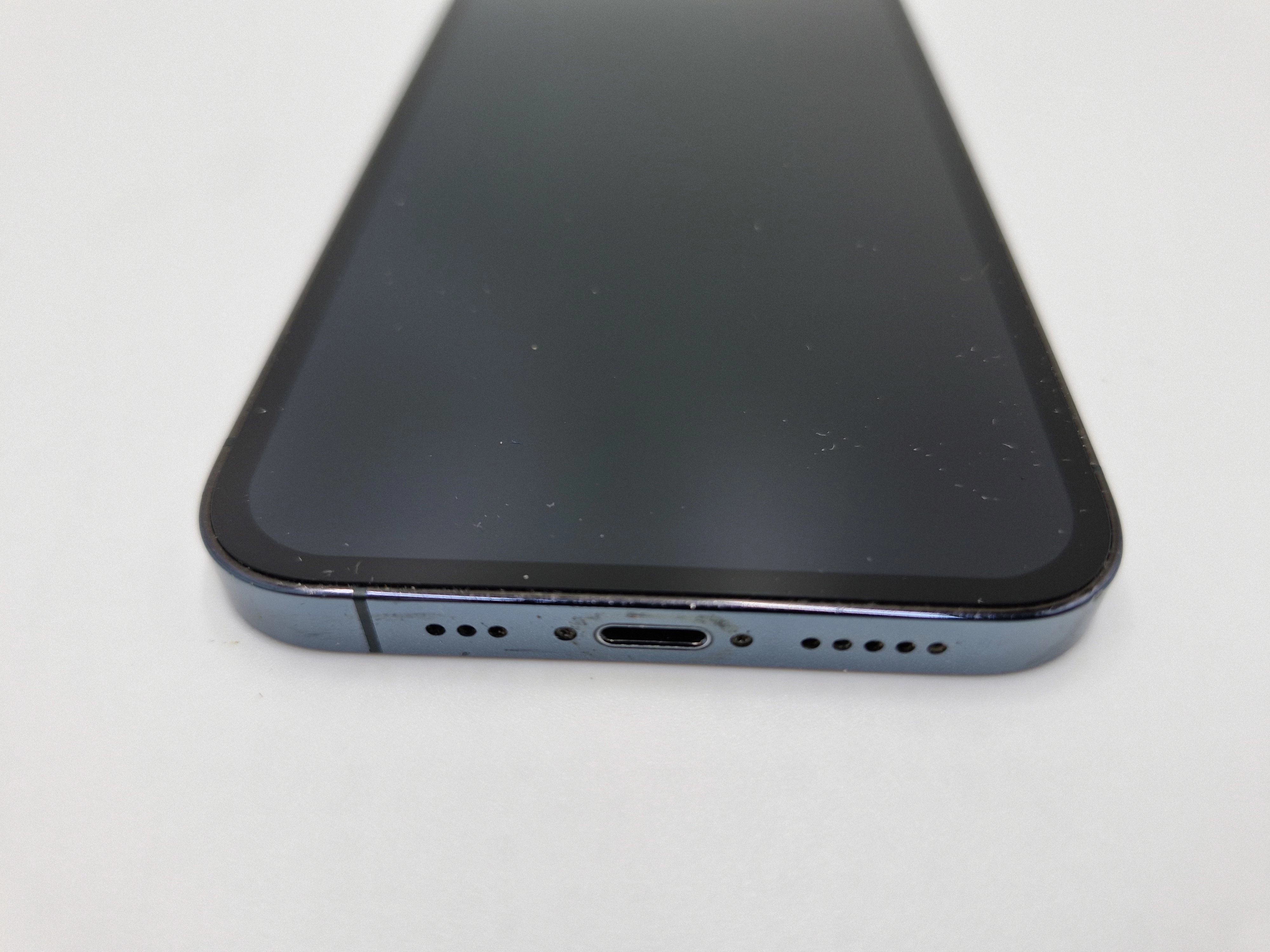 telefon-iphone-12-propudelkokon-76-typ-202685-212929