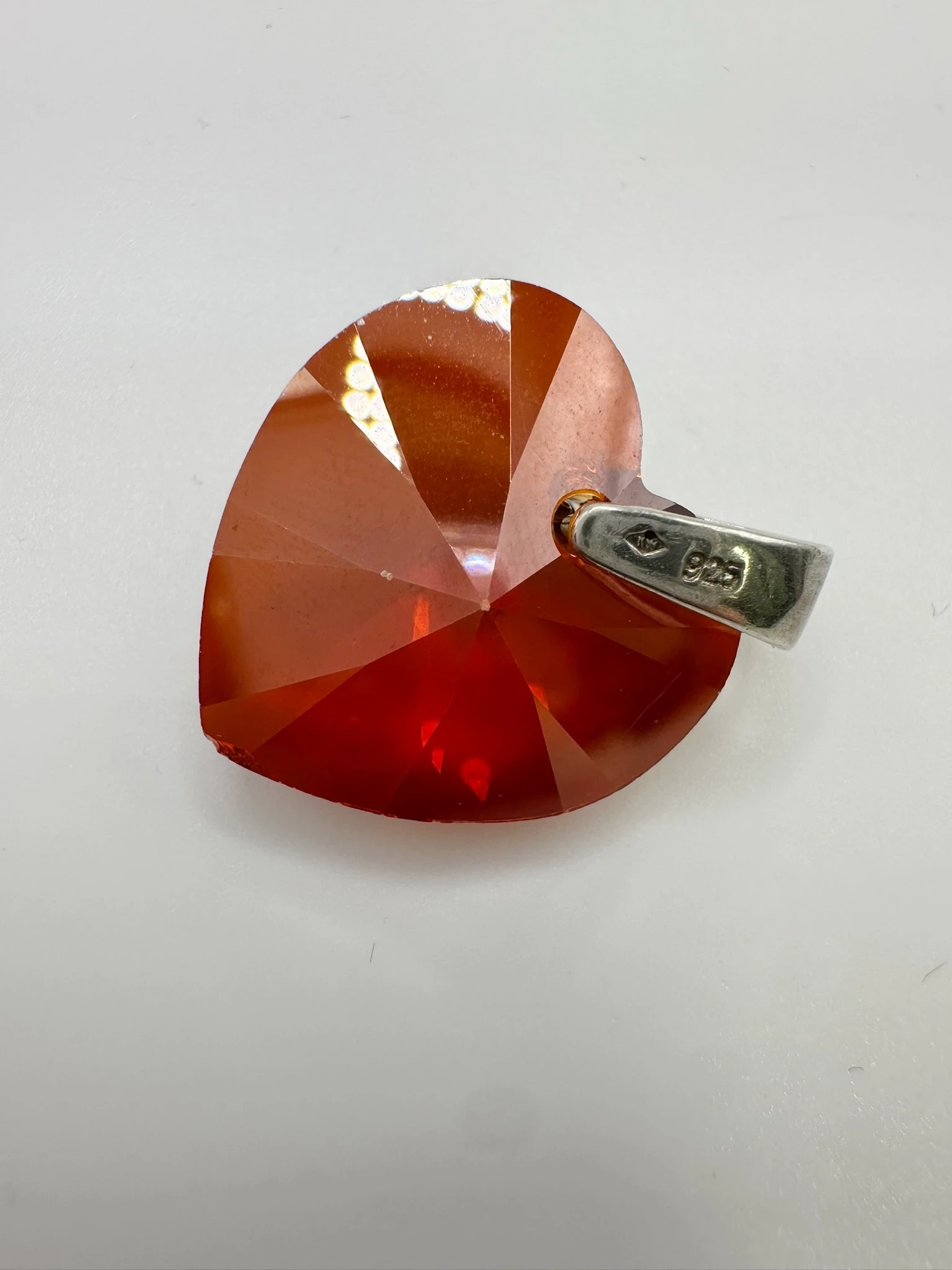 piekna-zawieszka-do-lancuszka-pomaranczowe-serce-srebro-925-stan-11323-2