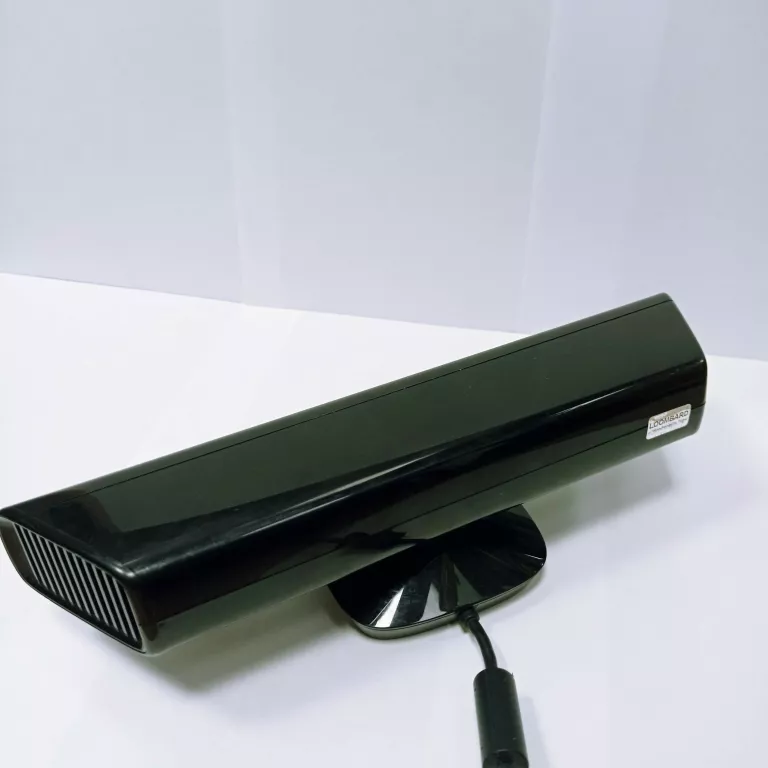 sensor-ruchu-kinect-microsoft-xbox-360-waga-produktu-z-opakowaniem-jednostkowym-033