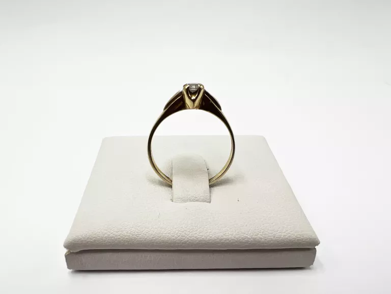 sliczny-zloty-pierscionek-z-cyrkonia-155-g-p585-r11-stan-11323-253806