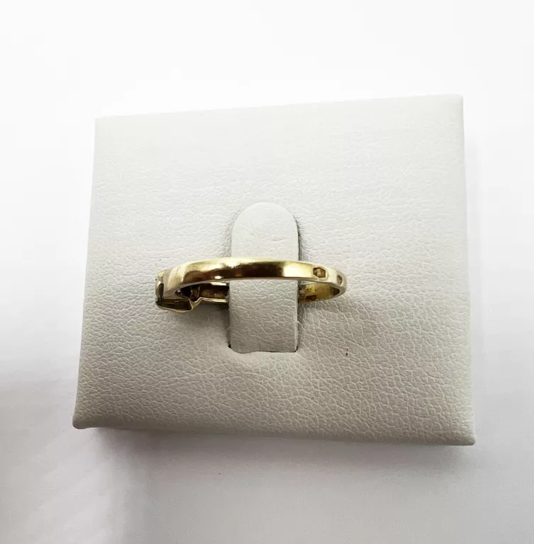 sliczny-zloty-pierscionek-z-cyrkonia-155-g-p585-r11-kamienie-221-128