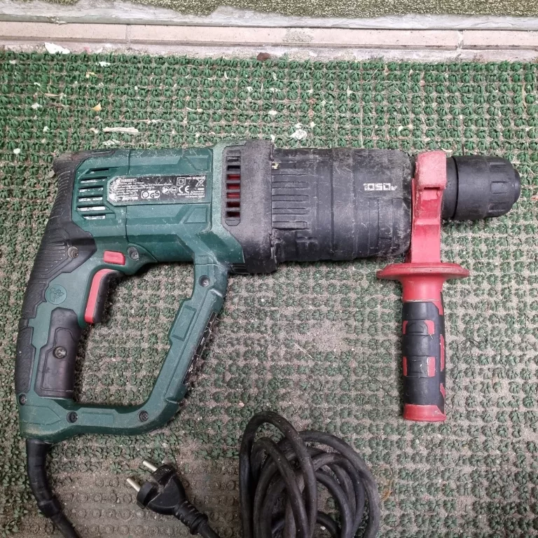 mlotowiertarka-parkside-pbh-1050-d4-1050w-energia-udaru-300