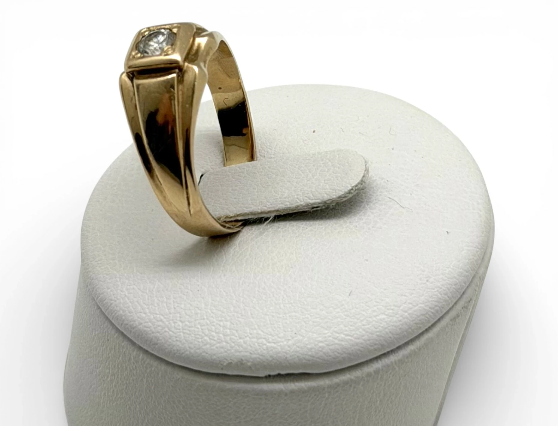 piekny-zloty-pierscionek-585-i-w-401g-i-r-17-i-stan-11323-2