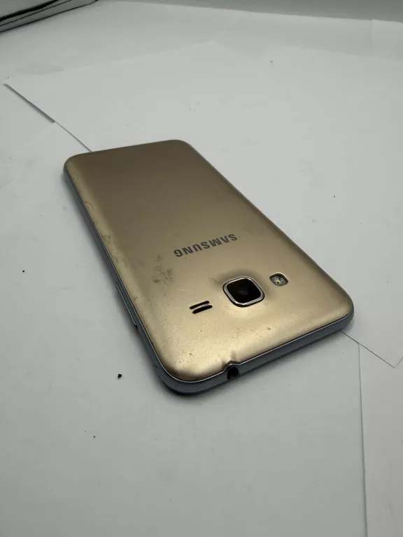 telefon-samsung-galaxy-j3-2016-sm-j320fn-8gb-ean-gtin-8806088226378
