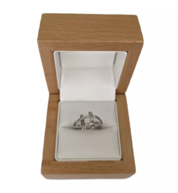 srebro-pierscionek-kratka-cyrkonie-925-r14-267g-ean-gtin-5060211098666