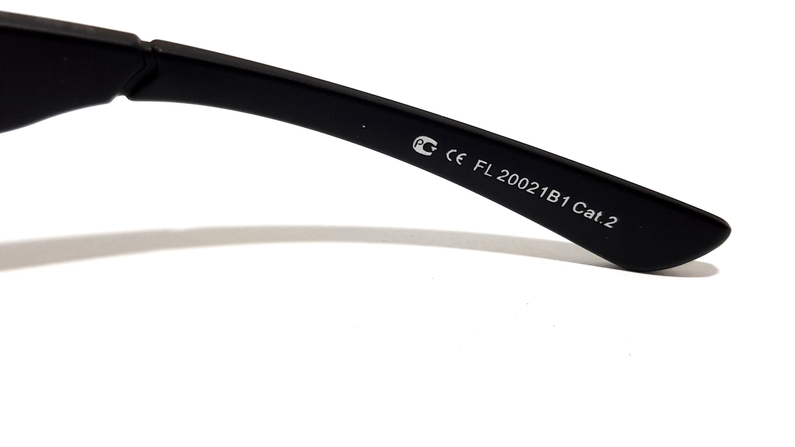 okulary-polaryzacyjne-solano-fl-20021b1-etui-stan-bdb-cechy-dodatkowe-208590-8192