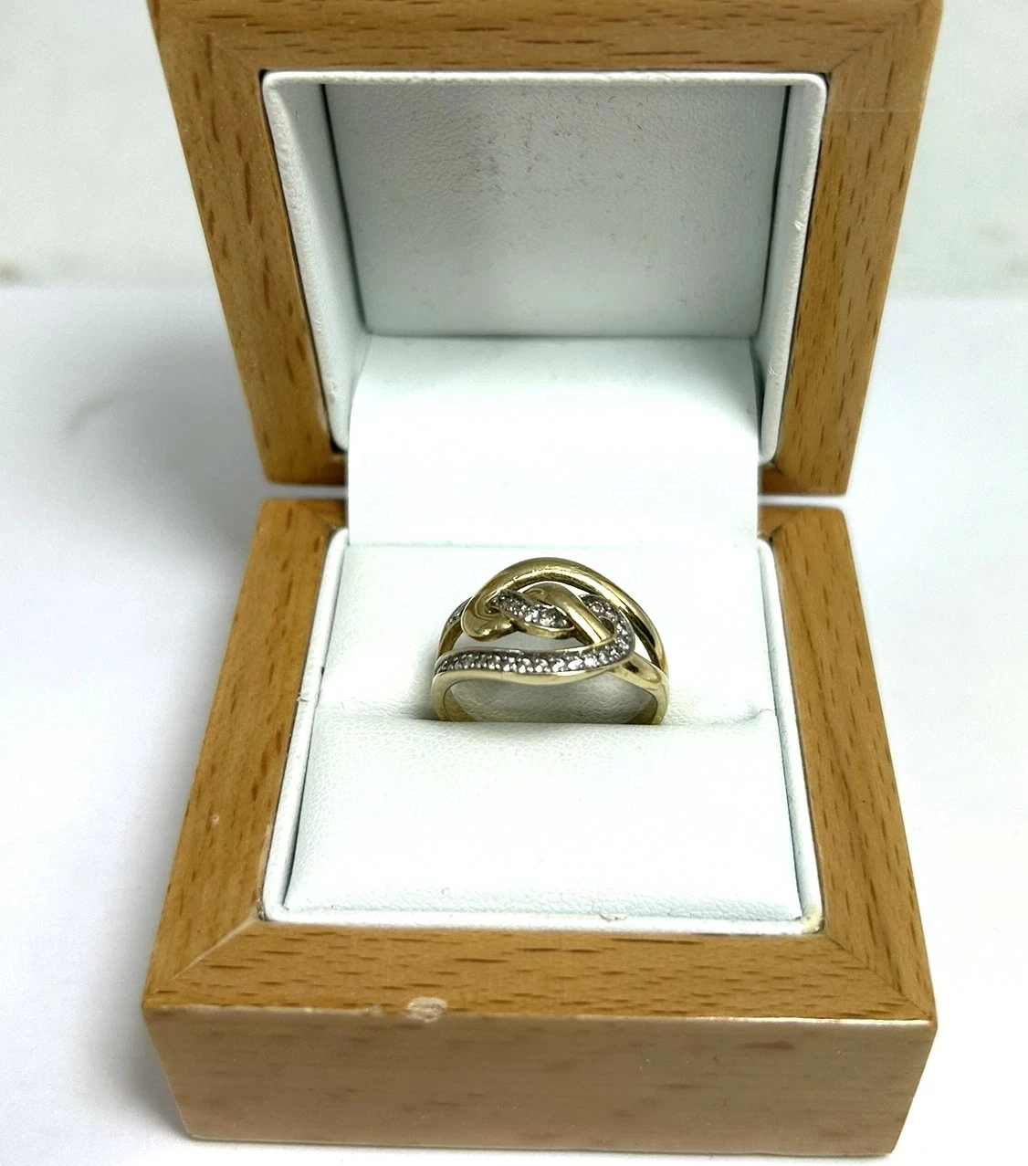 cudowny-zloty-pierscionek-585p-363g-ean-gtin-5904954787329