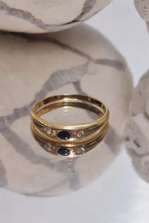 zloty-pierscionek-z-czarna-cyrkonia-184-g-rynek-5-kety