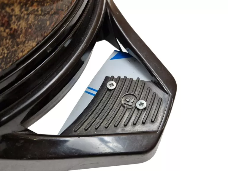 odkurzacz-wodny-rainbow-d4g-se-duzy-zestaw-opis-pojemnosc-zbiornika-na-kurz-250