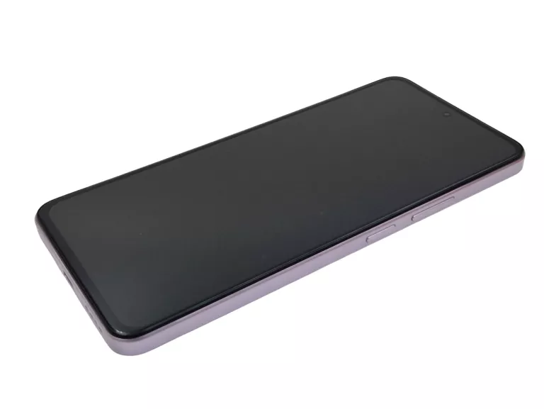 telefon-realme-14t-5g-8256gb-667-50mpix-nfc-6000mah-opis-wbudowana-pamiec-202869-214185