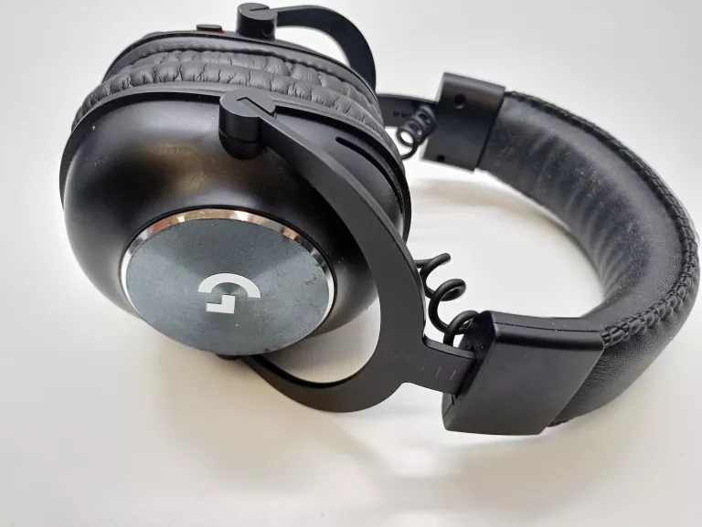 sluchawki-logitech-pro-x-wireless-stan-11323-2