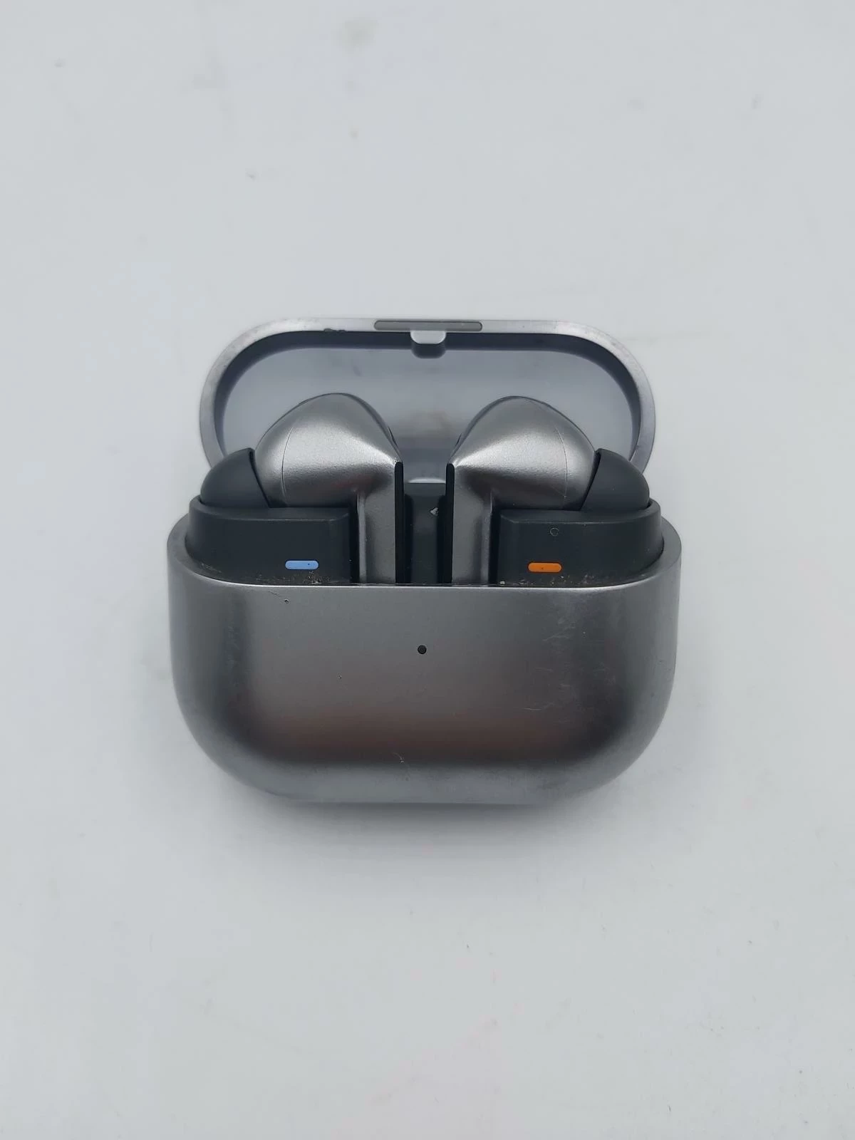 sluchawki-bezprzewodowe-douszne-samsung-galaxy-buds3-pro-ean-gtin-8806095646770