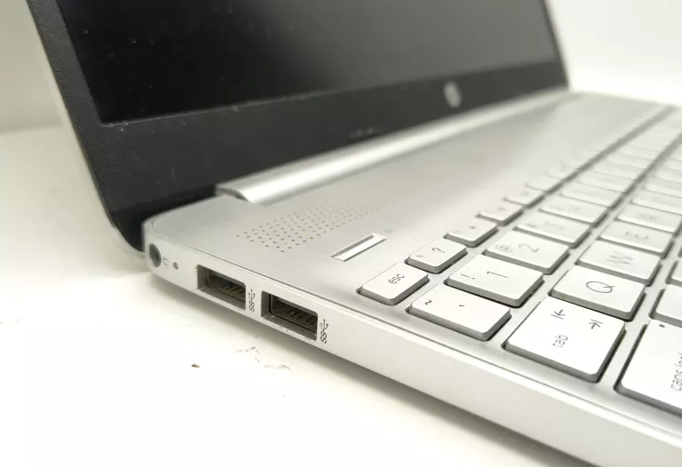 hp-15s-eq2301nw-ryzen-5-5500u-8gb-500gb-win11-uszkodzona-matryca-kod-producenta-eq2301nw