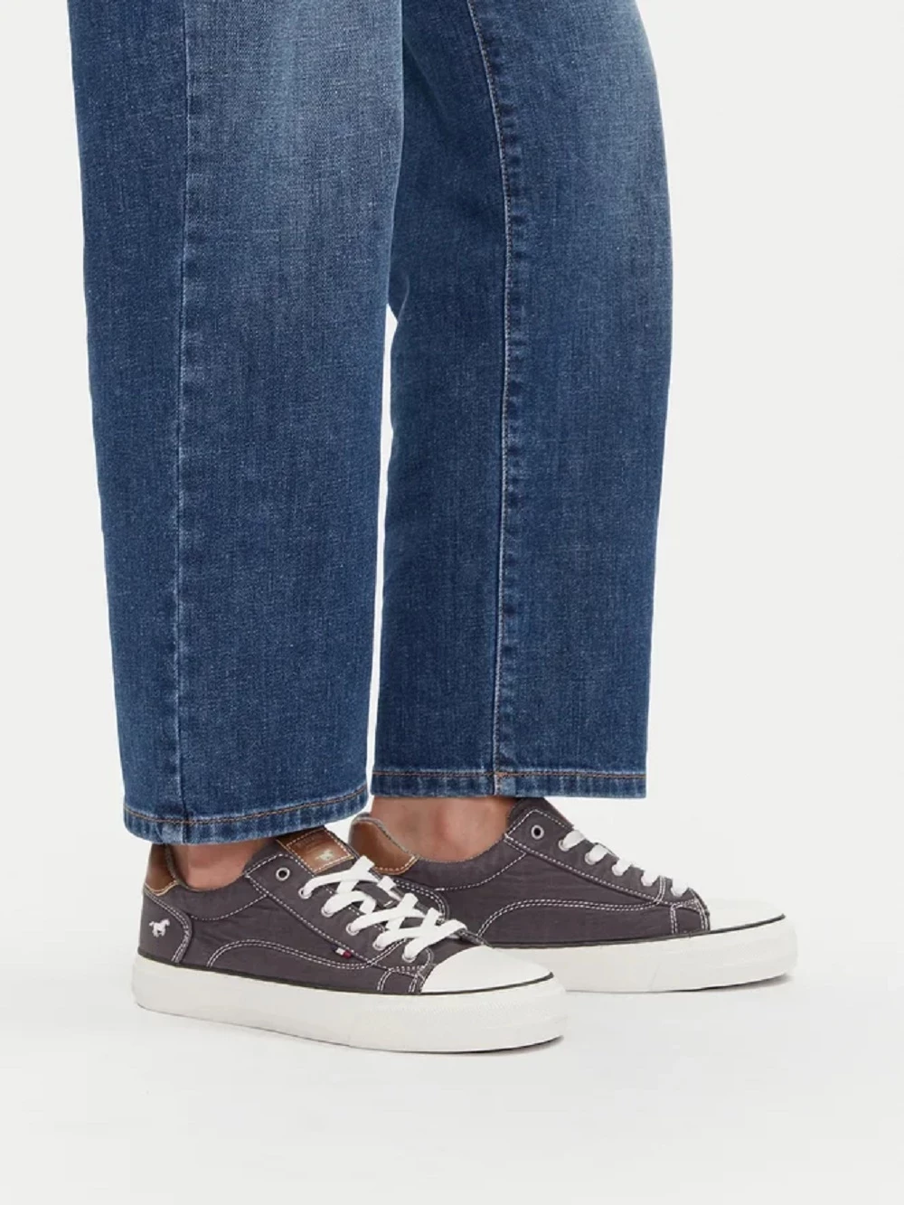 mustang-trampki-1272-307-czarny-39rb-258cm-ean-gtin-5903419806759