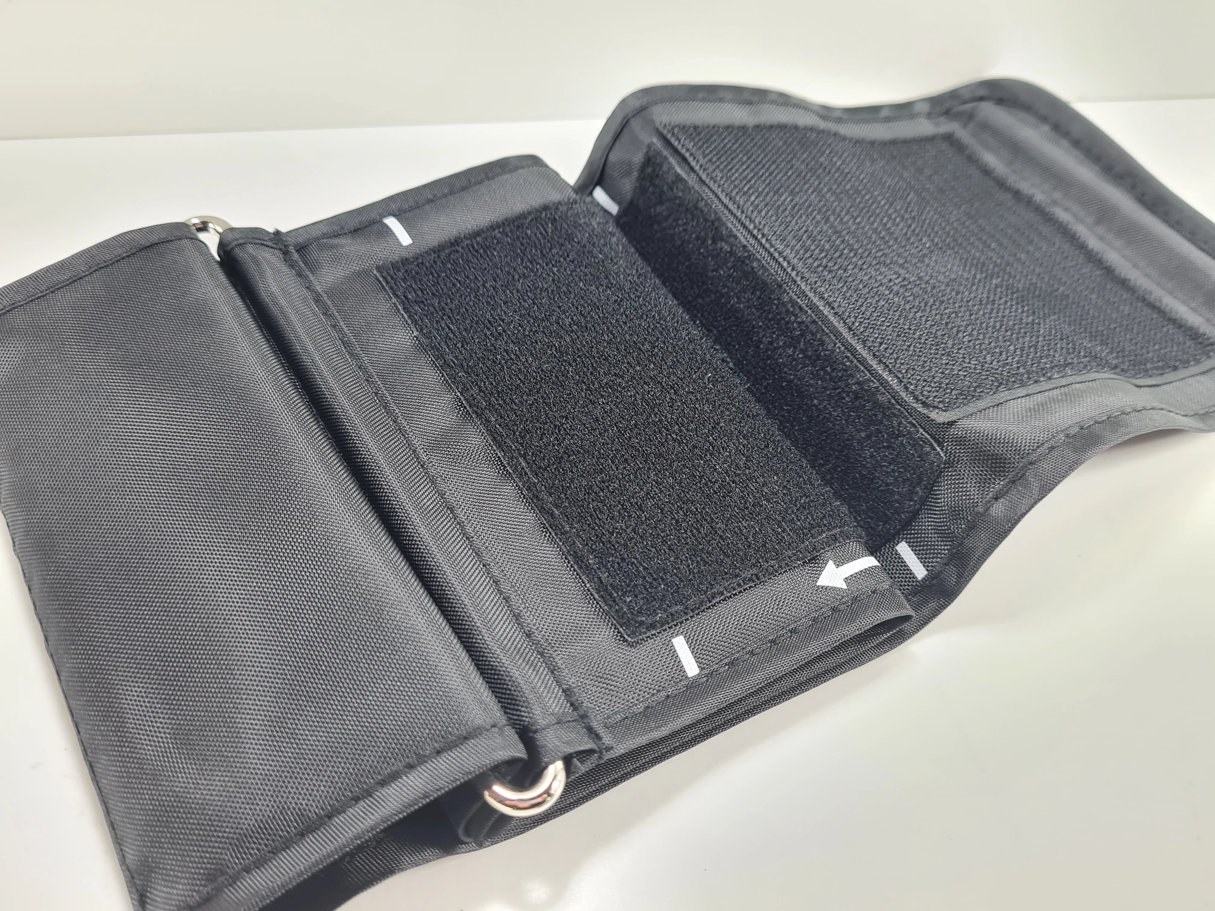 cisnieniomierz-naramienny-automatyczny-doz-waga-produktu-z-opakowaniem-jednostkowym-0490