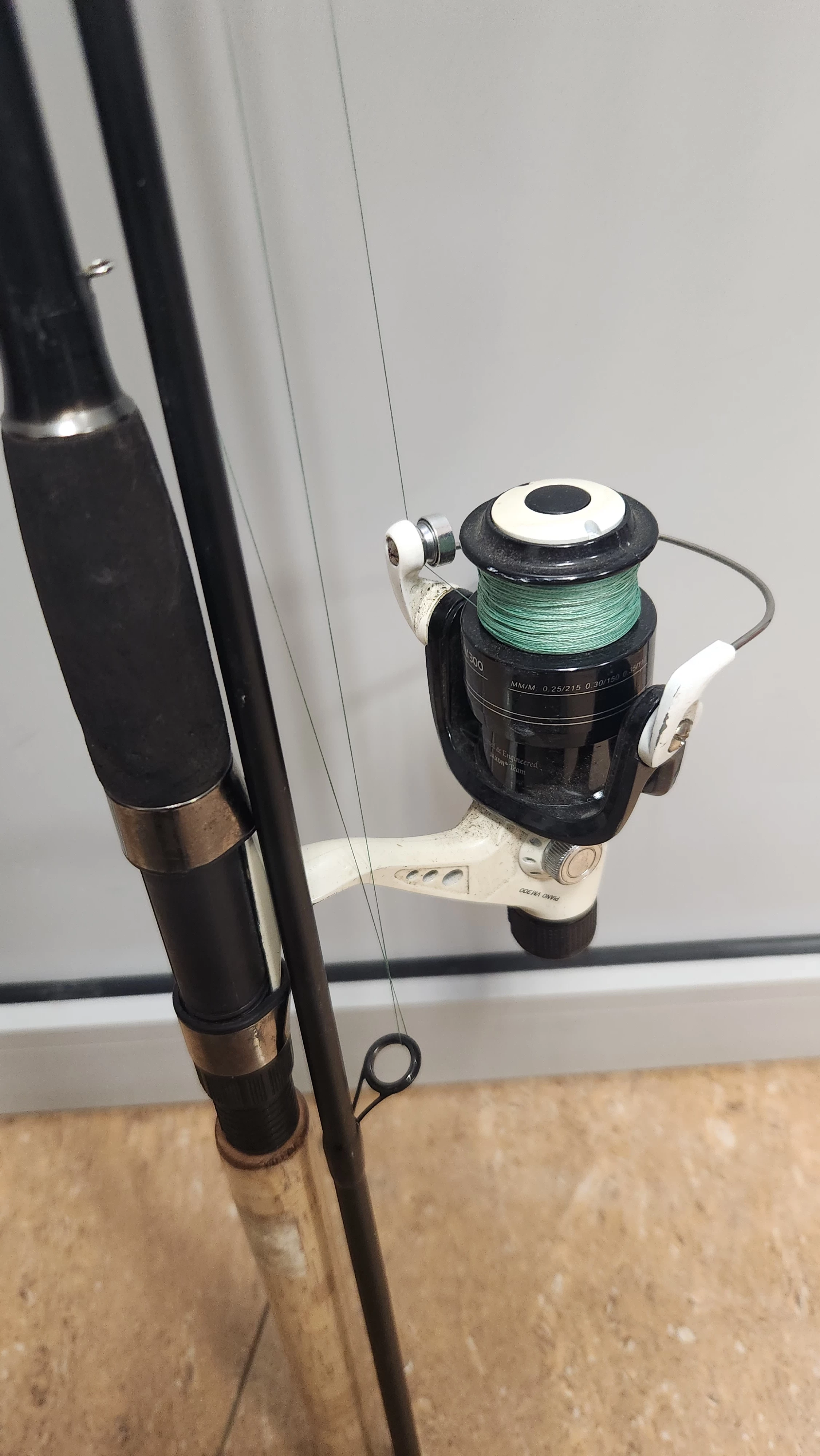 wedka-jaxon-tenesa-easy-spin-240cm-10-40g-stan-11323-2