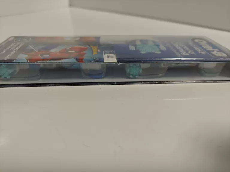koncowki-do-szczoteczki-elektrycznej-oral-b-pro-kids-3-spider-man-4szt-rodzaj-128728-1