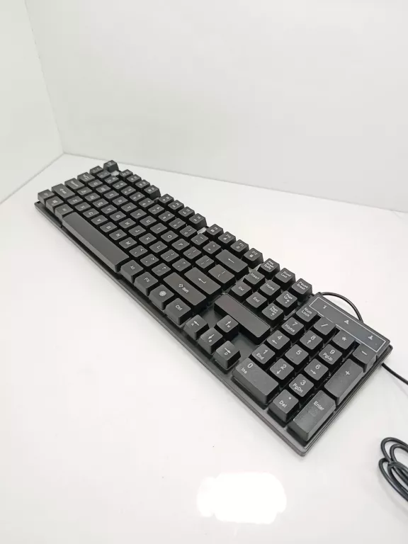 gaming-keyboard-clavier-gamer-model-inna