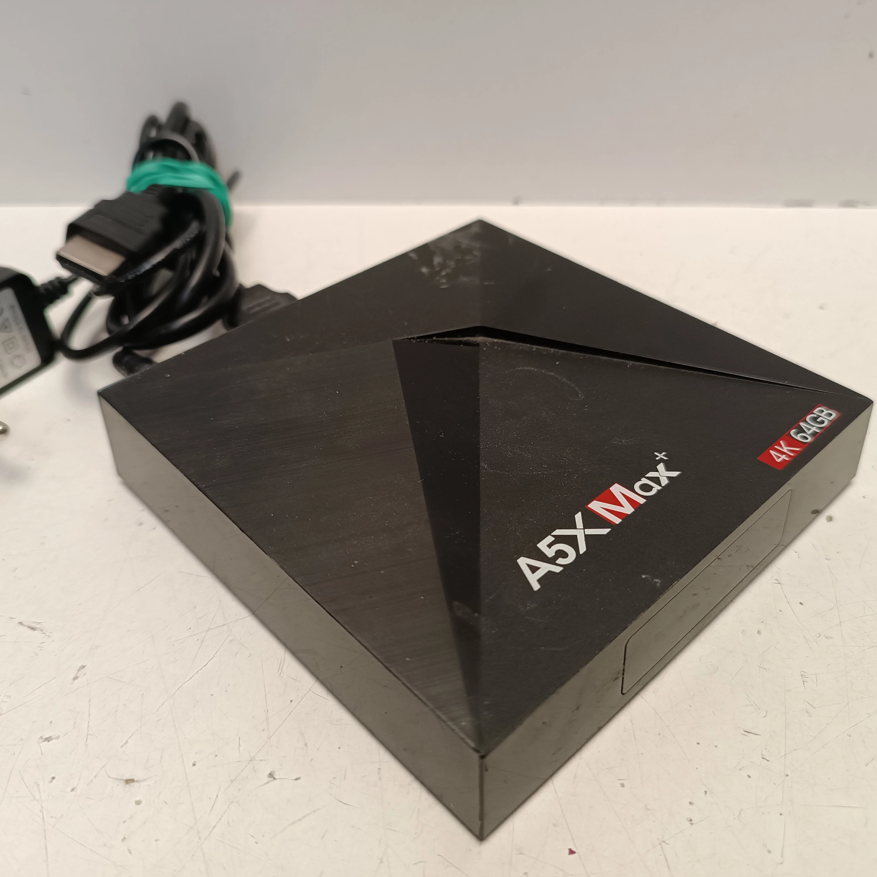 tv-box-a5x-max-osiedle-teatralne-3u15-krakow