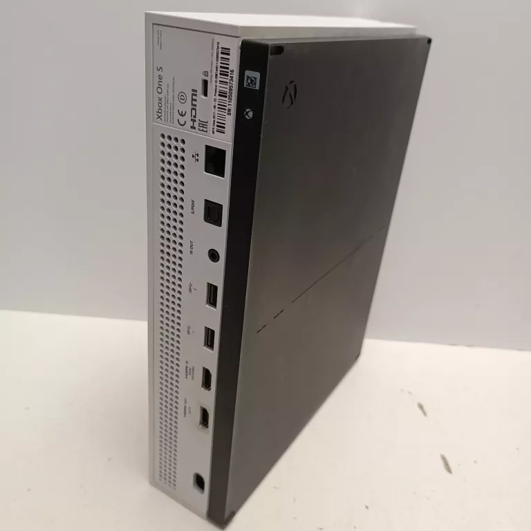 konsola-xbox-one-s-1681-kolor-249512-1647414