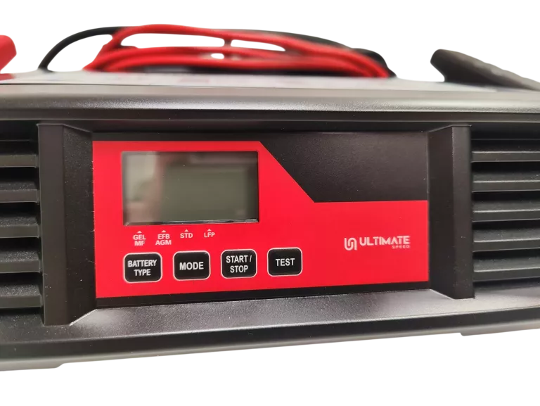 prostownik-ultimate-speed-ulg-17-b2-stan-bdb-funkcja-wspomag-rozruchu-natezenie-maksymalne-1700