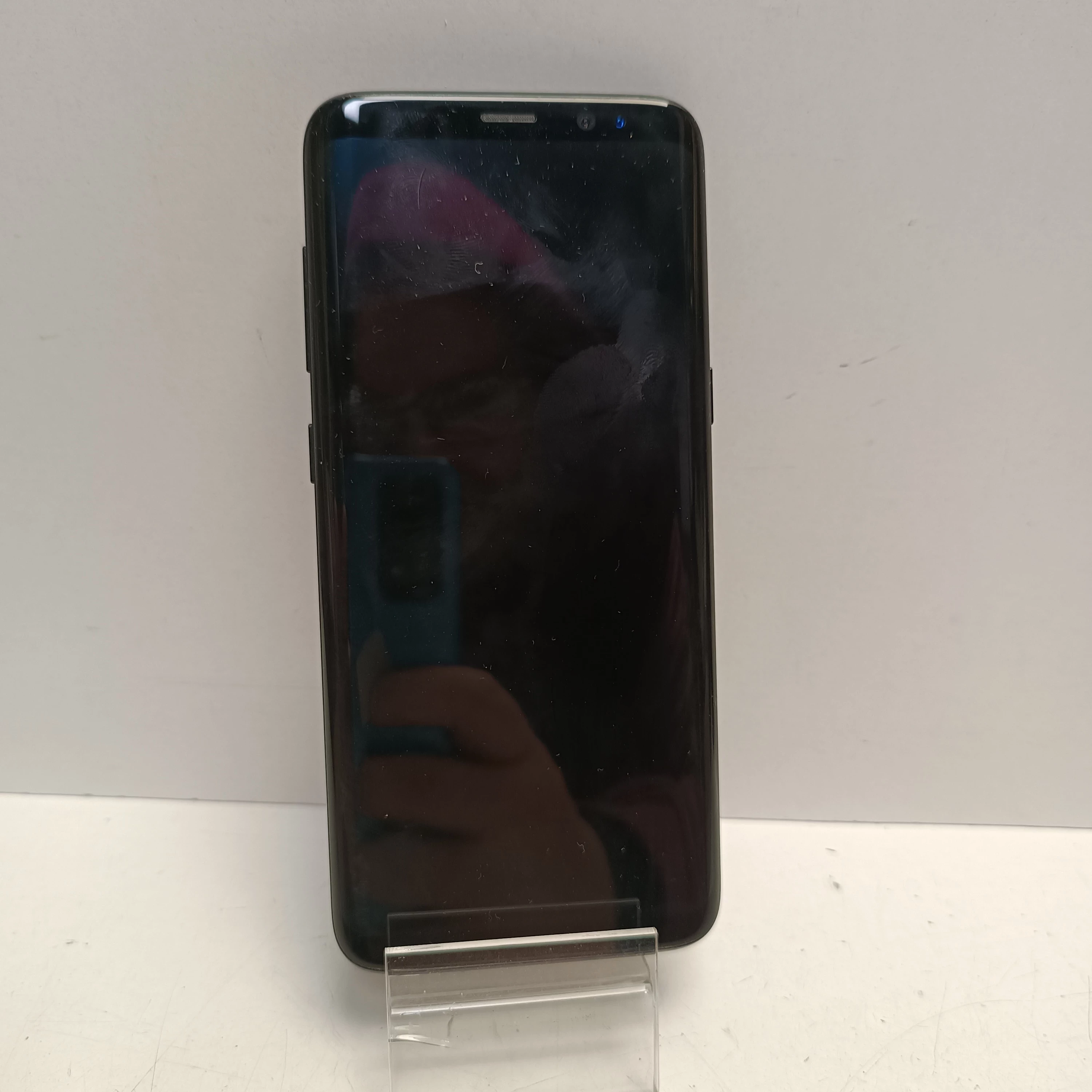 telefon-samsung-s8solo-przepalony-ekran-zbite-plecki-i-aparat-osiedle-teatralne-3u15-krakow