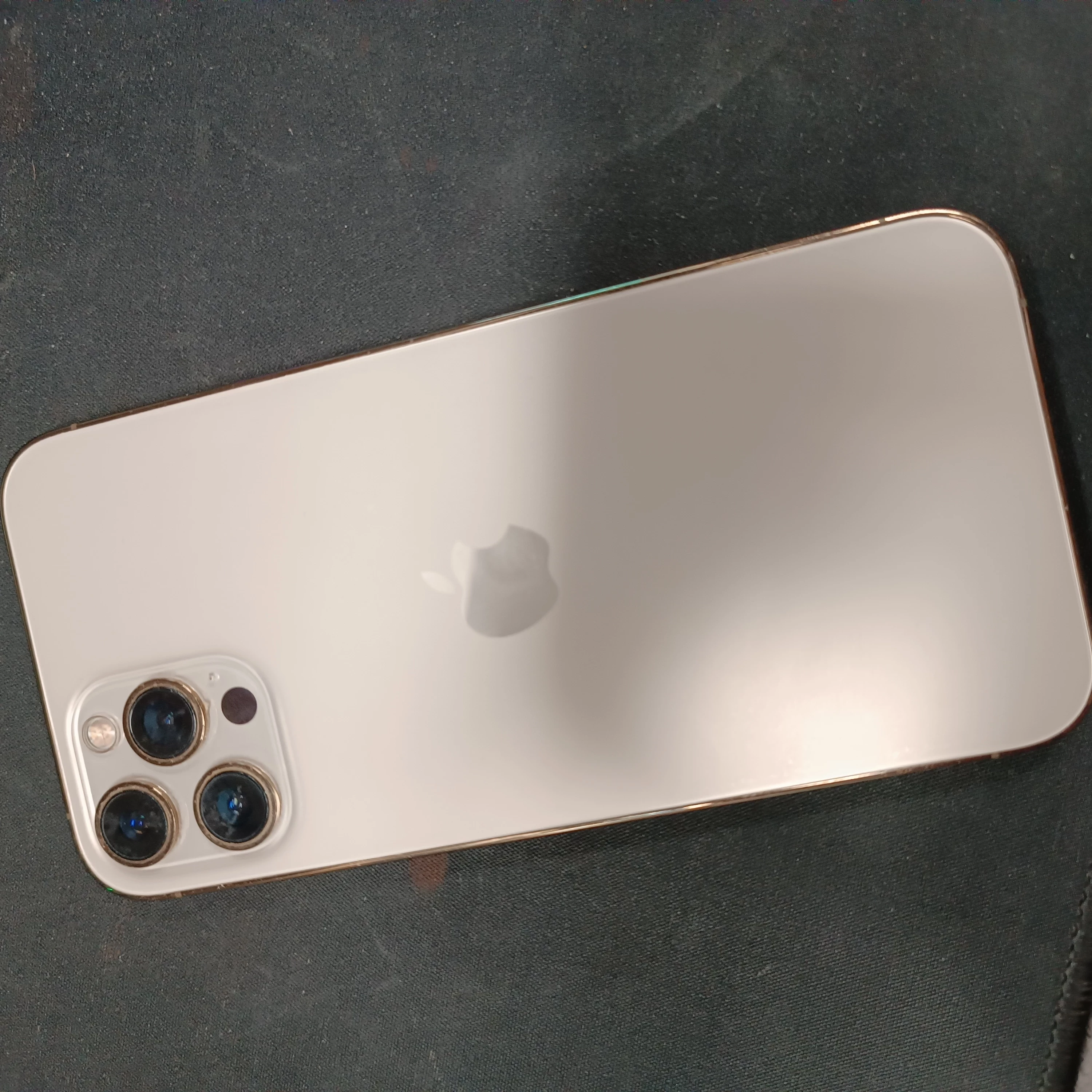 telefon-iphone-12-pro-max-128-gb-bateria-86-system-operacyjny-4388-7