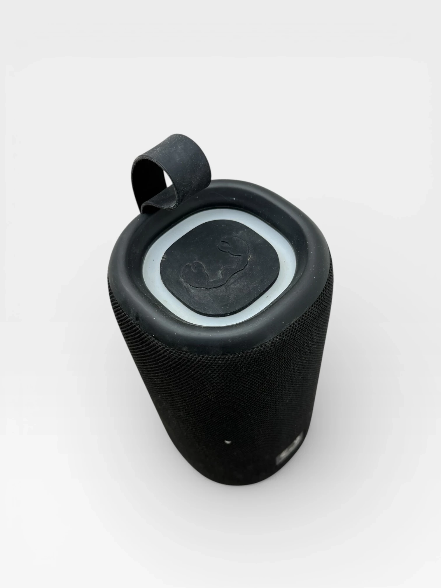 glosnik-bt-fresh-n-rebel-1arb800bl-v1-001-w-pud-funkcje-221089-512