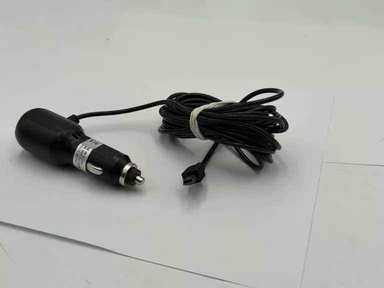 kamerka-samochodowa-wideorejestrator-xblitz-z3-stan-11323-2