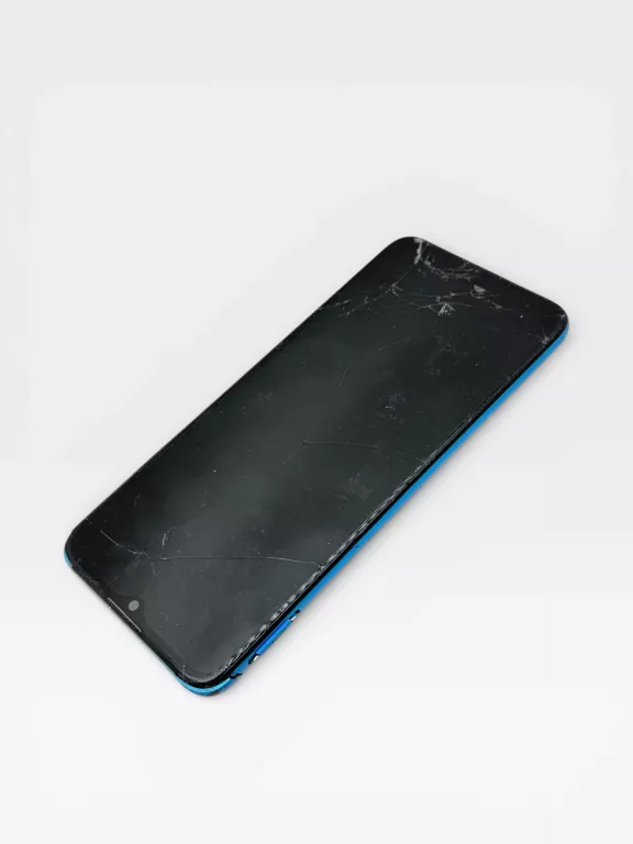 telefon-motorola-moto-e7-power-644-gb-pobity-opis-przekatna-ekranu-650